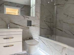 Photo 1- click for photo gallery